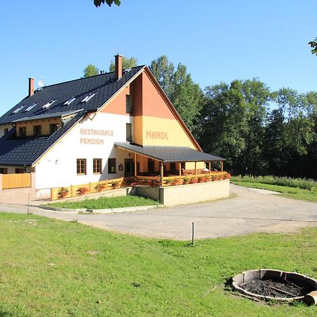 Pension Mandl Retova Exterior photo