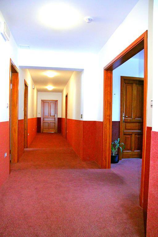 Pension Mandl Retova Exterior photo