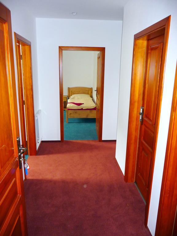 Pension Mandl Retova Exterior photo